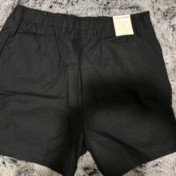 Casual Linen Shorts - Picture 2 of 6